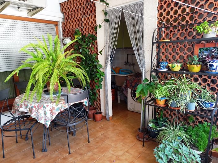 Image No.4-5 Bed Apartment for sale