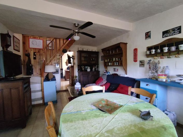 Image No.5-2 Bed Country House for sale