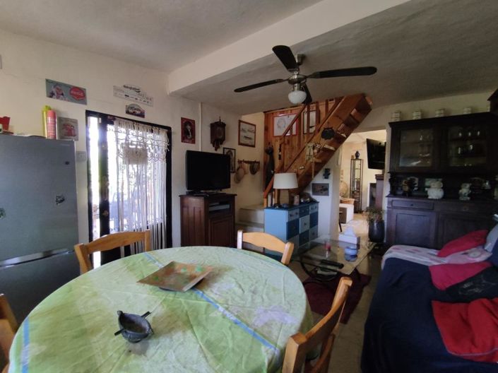 Image No.6-2 Bed Country House for sale