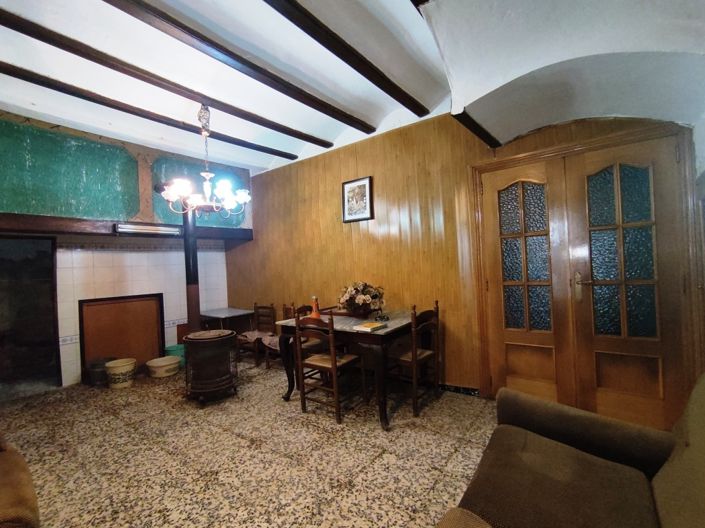 Image No.4-Maison de ville de 7 chambres à vendre à Agrés