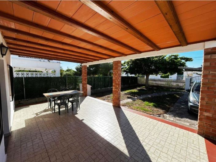 Image No.1-Villa de 3 chambres à vendre à Oliva
