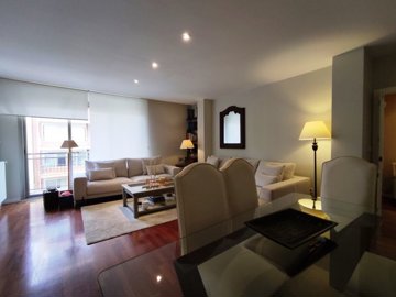 o1j8e9fl4k1jk41dfd60o1f2s157o44