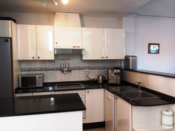 o1j99r5t3v15qdinc1ru4hkj11d521