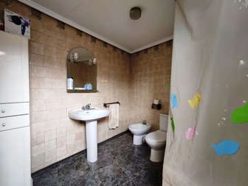 o1jbsrb8pq1r5r1uja8eumum7g02j