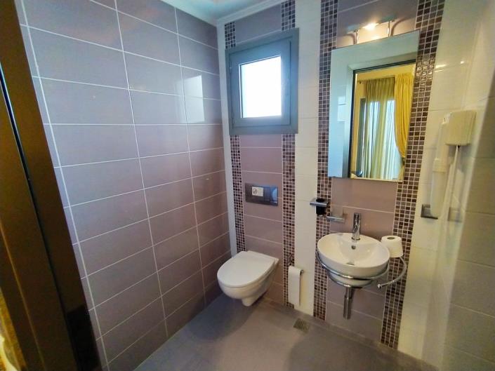 Image No.32-4 Bed House/Villa for sale