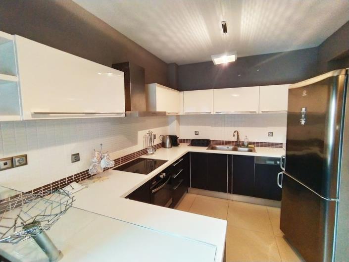 Image No.2-4 Bed House/Villa for sale