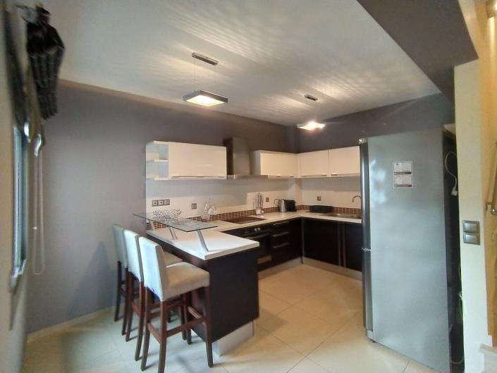 Image No.1-4 Bed House/Villa for sale
