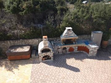 Villa-for-sale-in-Apokoronas-Chania-Crete-BBQ-and-jacuzzi-area-f86378da