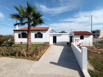 Traditional-house-for-sale-in-Akrotiri-Chania-IMG_20211122_112320