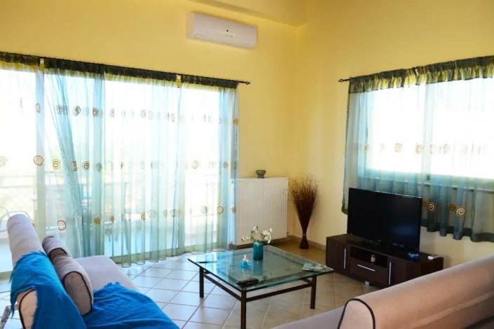 Image No.8-3 Bed Maisonette for sale