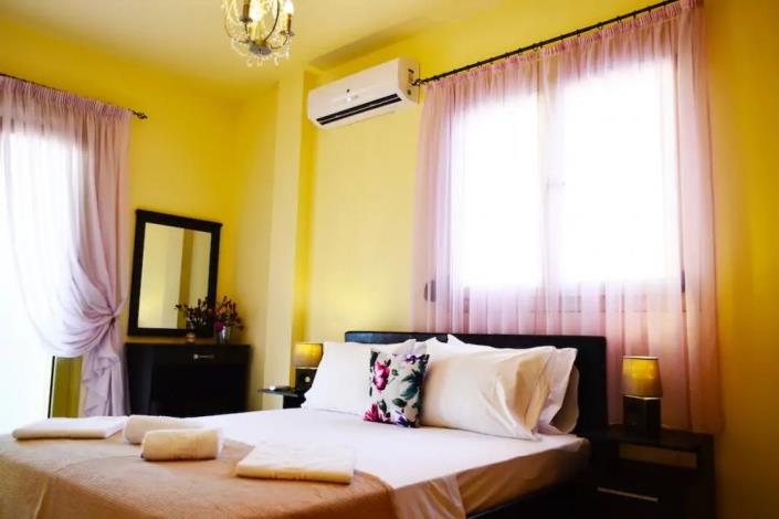 Image No.11-3 Bed Maisonette for sale