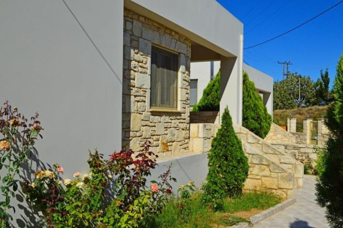 Image No.22-3 Bed Maisonette for sale