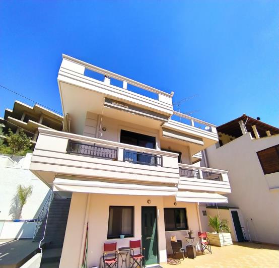 Image No.3-8 Bed House/Villa for sale