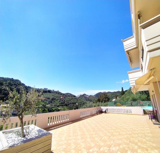 Image No.54-8 Bed House/Villa for sale