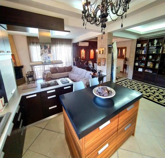 Image No.6-8 Bed House/Villa for sale