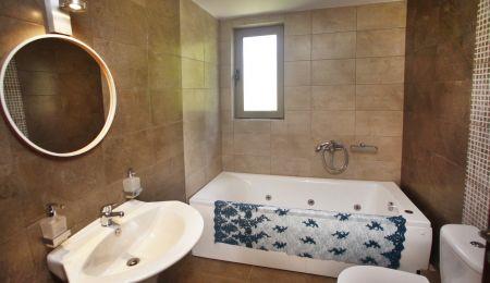 Image No.13-Villa / Détaché à vendre à Litsarda