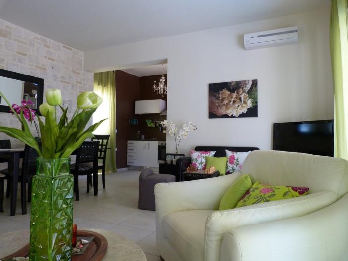 Image No.4-3 Bed House for sale