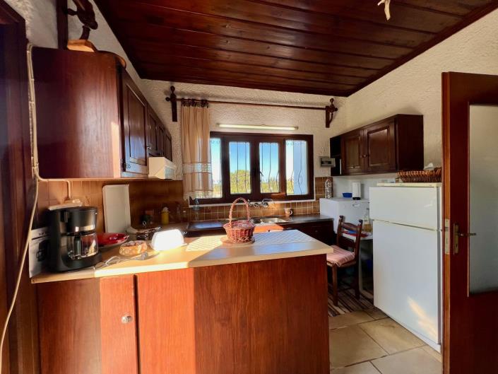 Image No.11-2 Bed Farmhouse for sale