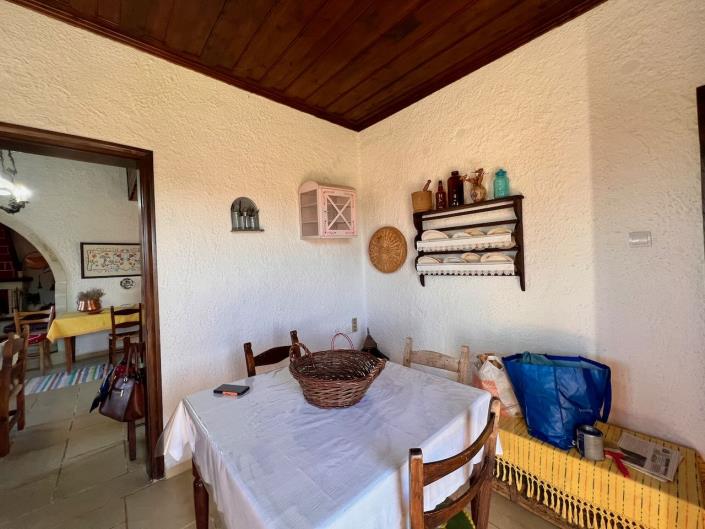 Image No.10-2 Bed Farmhouse for sale