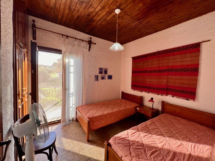 Image No.14-2 Bed Farmhouse for sale