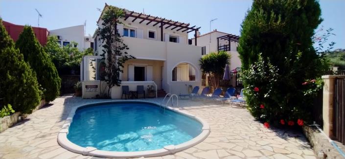 Image No.1-3 Bed Villa / Detached for sale