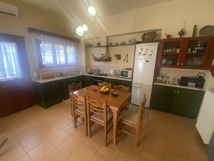 Image No.3-Maison de village de 4 chambres à vendre à Armeni