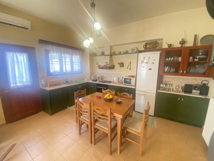 Image No.8-Maison de village de 4 chambres à vendre à Armeni