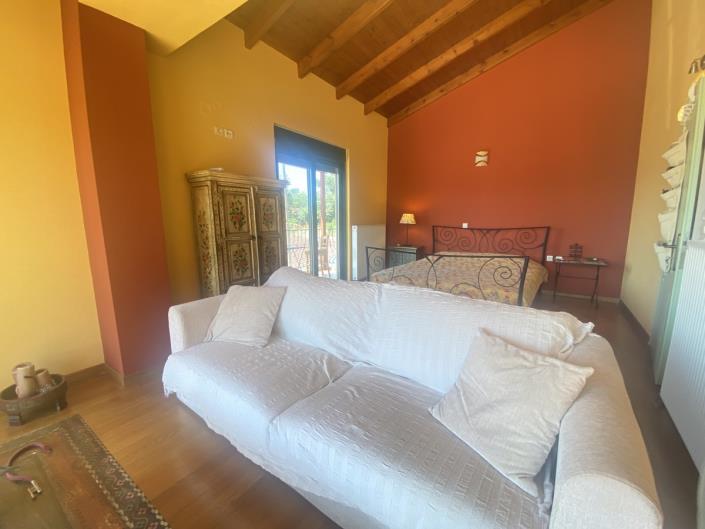 Image No.18-Maison de village de 4 chambres à vendre à Armeni