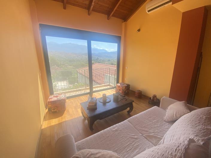 Image No.20-Maison de village de 4 chambres à vendre à Armeni