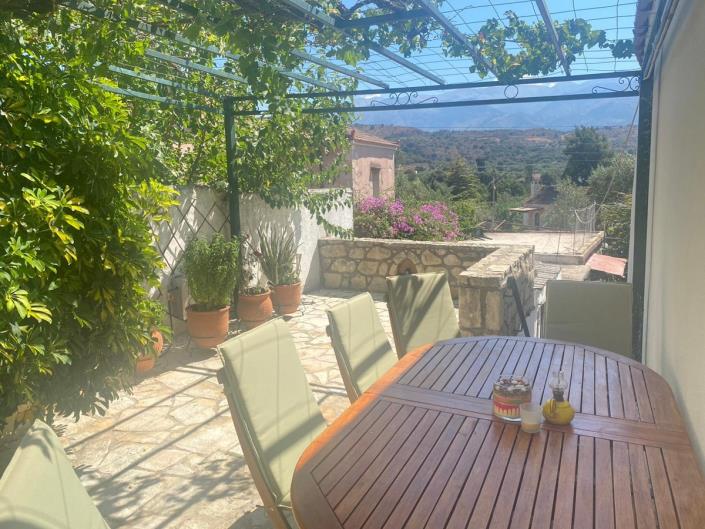 Image No.33-Maison de village de 4 chambres à vendre à Armeni