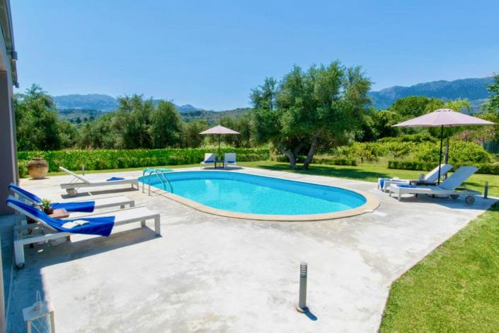 Image No.32-5 Bed Villa / Detached for sale