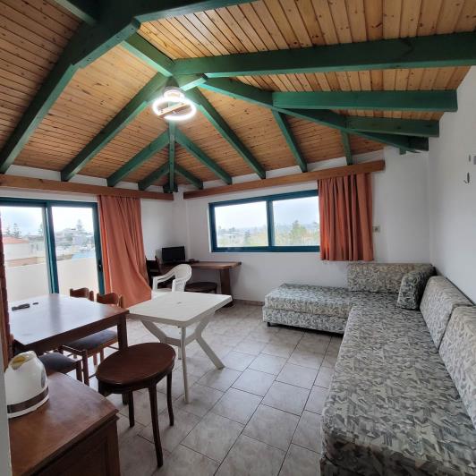 Image No.10-Appartement de 15 chambres à vendre à Chania