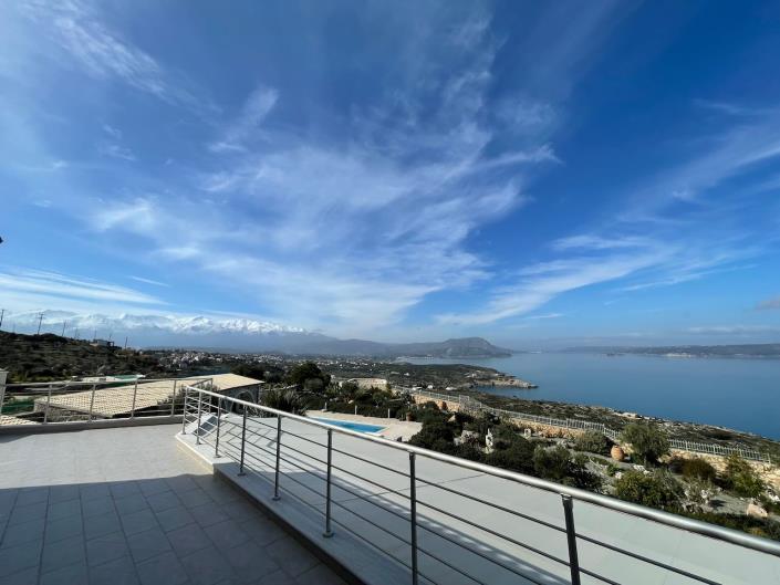 Image No.2-5 Bed Villa for sale