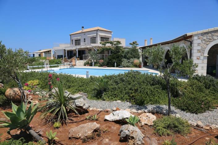 Image No.16-5 Bed Villa for sale