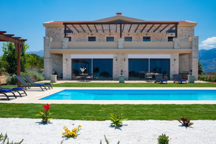 Image No.1-9 Bed Mansion for sale