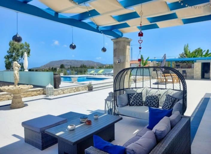 Image No.8-3 Bed Villa / Detached for sale