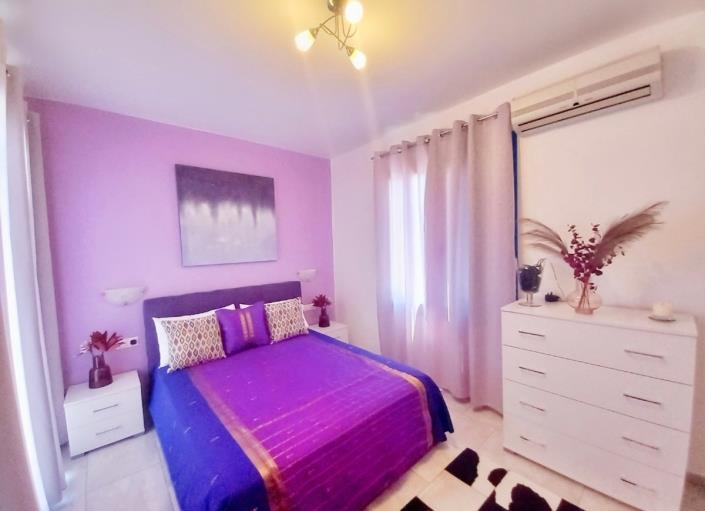 Image No.14-3 Bed Villa / Detached for sale