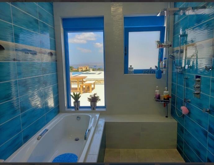 Image No.17-3 Bed Villa / Detached for sale