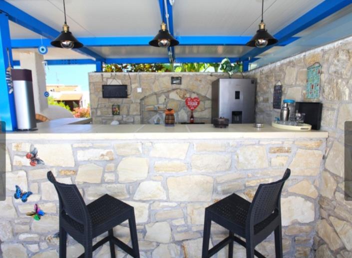 Image No.20-3 Bed Villa / Detached for sale