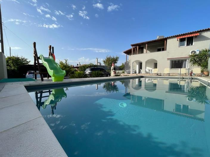 Image No.1-4 Bed House/Villa for sale
