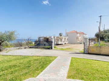 Villa-For-Sale-In-Kalives-image00067