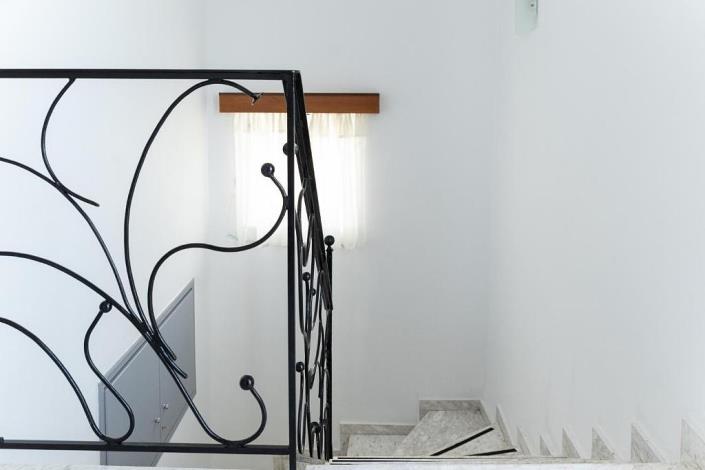 Image No.15-3 Bed Maisonette for sale