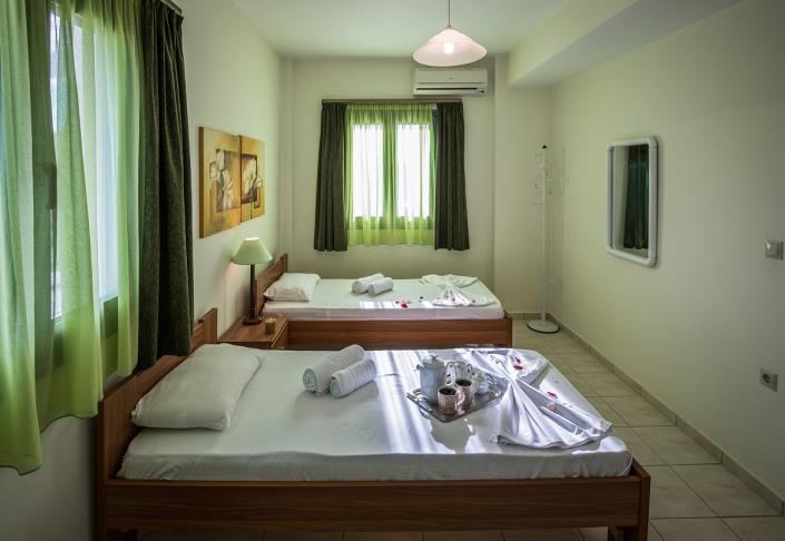 Image No.3-4 Bed Villa for sale