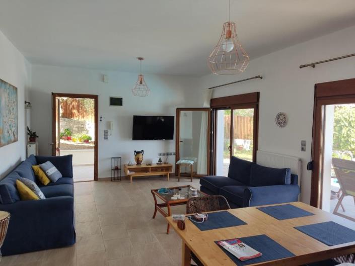 Image No.2-Villa de 4 chambres à vendre à Kournas