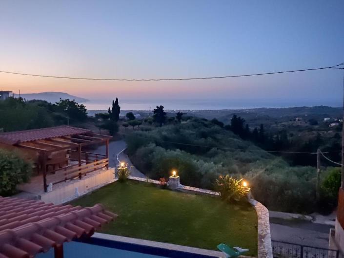 Image No.5-Villa de 4 chambres à vendre à Kournas