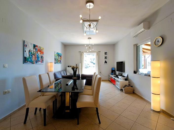 Image No.2-3 Bed Villa for sale