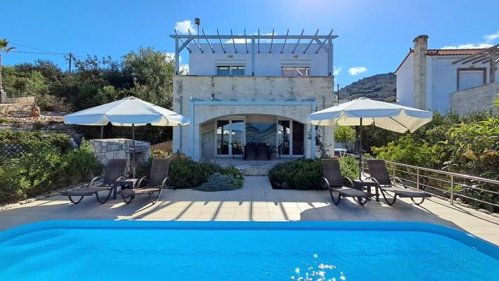 Image No.1-3 Bed Villa for sale