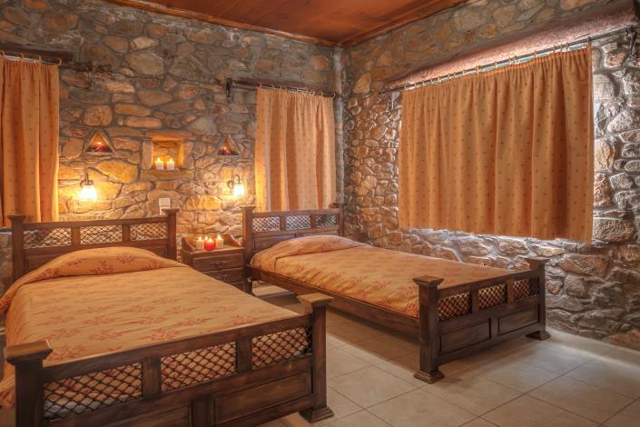 Image No.16-8 Bed Villa for sale