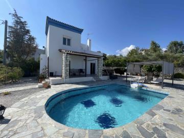 1 - Loutra, Villa
