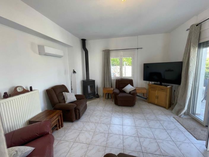 Image No.3-Villa de 3 chambres à vendre à Loutra